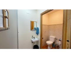 ¡Oportunidad Única! Local Comercial en Rentería, Calle Tulle 2