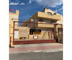Garaje cerrado de 24m2 en venta en Playa Flamenca