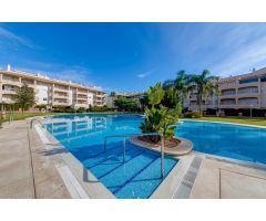 Apartamento en Laguna Golf, 2º piso con buena orientación