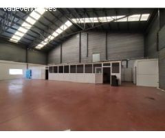 Nave ubicada en Aixovall