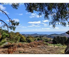 Venta de parcela urbana con espectaculares vistas en La Atalaya, Santa Brígida