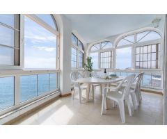OASIS FRENTE AL MEDITERRRANEO: Exclusiva villa en San José, Cabo de Gata