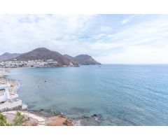 OASIS FRENTE AL MEDITERRRANEO: Exclusiva villa en San José, Cabo de Gata