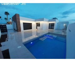 ¿ Te gustaría vivir en las Kalendas Fortuna ( Murcia) con un chalet independiente con piscina?