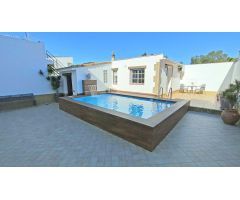 CASA EN VENTA EN GINES