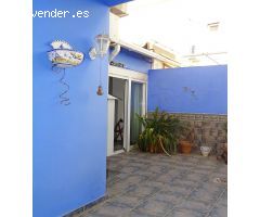 CASA ADOSADA EN VENTA (TOMARES)