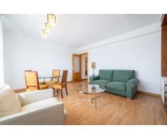 Piso en Alquiler – Luminoso y Espacioso en Planta Alta