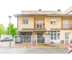 ATENCIÓN CHALET EN HUARTE A LA VENTA!!!