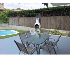 MAGNÍFICO CHALET REFORMADO EN BATRES