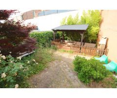 **Exclusivo chalet de esquina con gran parcela en una de las mejores zonas de Illescas**
