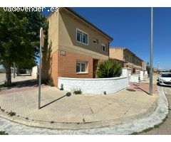 SE VENDE CASA UNIFAMILIAR EN CINTRUENIGO¡¡