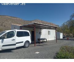 SE VENDE CASA DE CAMPO CON AGUA Y LUZ EN HONDON DE LAS NIEVES