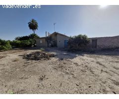 CASA DE CAMPO  CON 42.000 M2 TERRENO CON CLAVE PARA CONSTRUIR