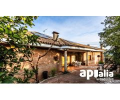Chalet en Venta en Castellar del Vallès, Barcelona