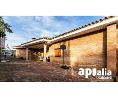 Chalet en Venta en Castellar del Vallès, Barcelona