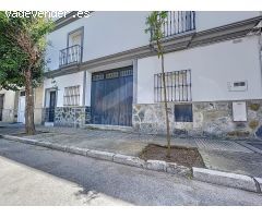 CASA RENTA LIBRE EN OLIVAR DE RIVERO CON VIVIENDA Y LOCAL.