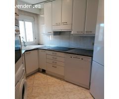 ¡OPORTUNIDAD! Se Alquila piso de tres habitaciones en la zona de Canillejas y San Blas.