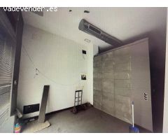 EN MURCIA VENTA DE LOCAL COMERCIAL A PIE DE CALLE PARA PONER  UN NEGOCIO