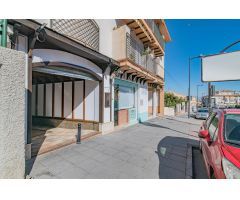 SE ALQUILA/ VENDE LOCAL COMERCIAL DE HOSTELERIA
