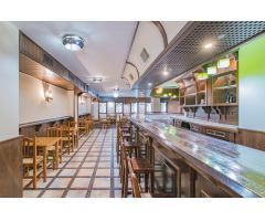 SE ALQUILA/ VENDE LOCAL COMERCIAL DE HOSTELERIA