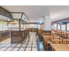 SE ALQUILA/ VENDE LOCAL COMERCIAL DE HOSTELERIA