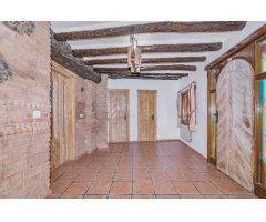 MAGNIFICA CASA EN ALHENDIN