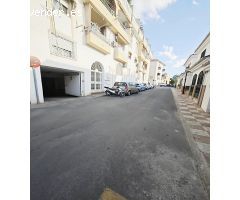 PLAZA DE GARAJE Y TRASTERO EN LA ZUBIA!!!!