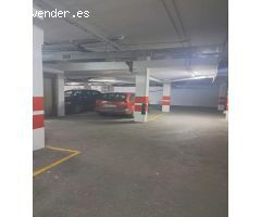 Magnifica cochera en pleno centro de Granada