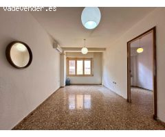 ¡Oportunidad en Carolinas Altas! Piso de 3 habitaciones