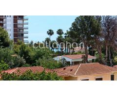 Apartamento Reformado con vistas al mar en Heliópolis