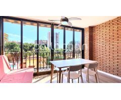 Apartamento Reformado con vistas al mar en Heliópolis