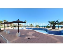 Maravilloso apartamento en primera línea de playa