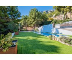 Villa en Venta en Calpe, Alicante