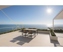 Espectacular Propiedad de Diseño Moderno con Vistas Inigualables al Mar.  Castelldefels