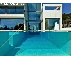 Experimente lo mejor del estilo de vida mediterráneo en esta villa a medida, diseñada para crear rec