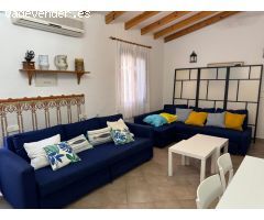 CASA A UN PASO DE LA PLAYA