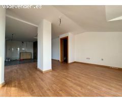 ÁTICO DÚPLEX CON TERRAZAS
