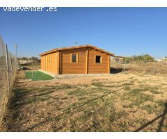Casa de Madera con terreno en Palomares del Río.