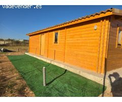 Casa de Madera con terreno en Palomares del Río.