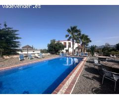 Impresionante finca en alquiler ubicada en Santa Rosalía.