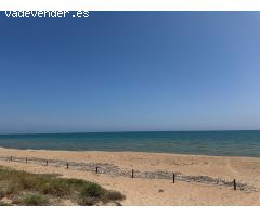 CASA DE PLAYA  CON PISCINA PROPIA - 1ª LINEA PLAYA Y ACCESO DIRECTO AL MAR