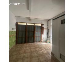 BAJO EN BARRIO PERAL