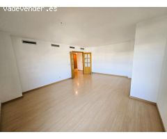 FANTÁSTICO PISO DE 4 DORMITORIOS CON PLAZA DE GARAJE EN BARRIO DE JESÚS...