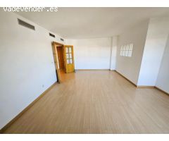 FANTÁSTICO PISO DE 4 DORMITORIOS CON PLAZA DE GARAJE EN BARRIO DE JESÚS...