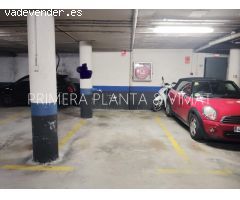 Junto a plaza Santa Anna !!!