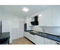 ¡Descubre tu Hogar Ideal con Espacio Extra y Buhardilla de Ensueño en La Unión!