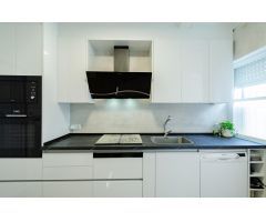 ¡Descubre tu Hogar Ideal con Espacio Extra y Buhardilla de Ensueño en La Unión!