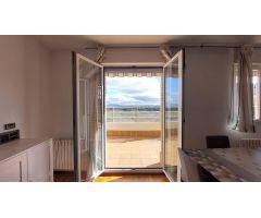 Ático con terraza y espectaculares vistas al Mirón