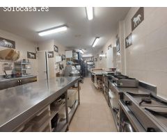 Pastelería con muuuuuuuuuucha historia (Venta por próxima jubilación)