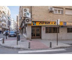LOCAL COMERCIAL EN -GRANADA